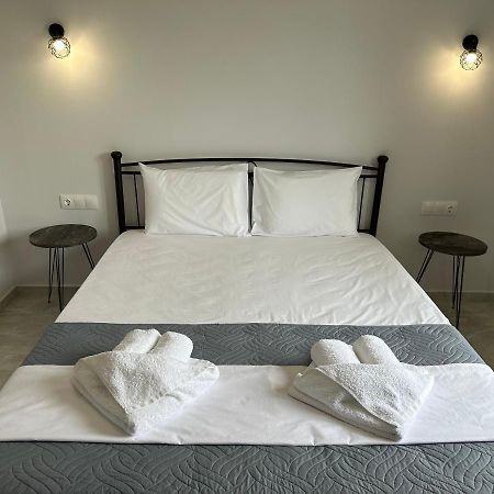 Angel Homes Plakiász Kültér fotó