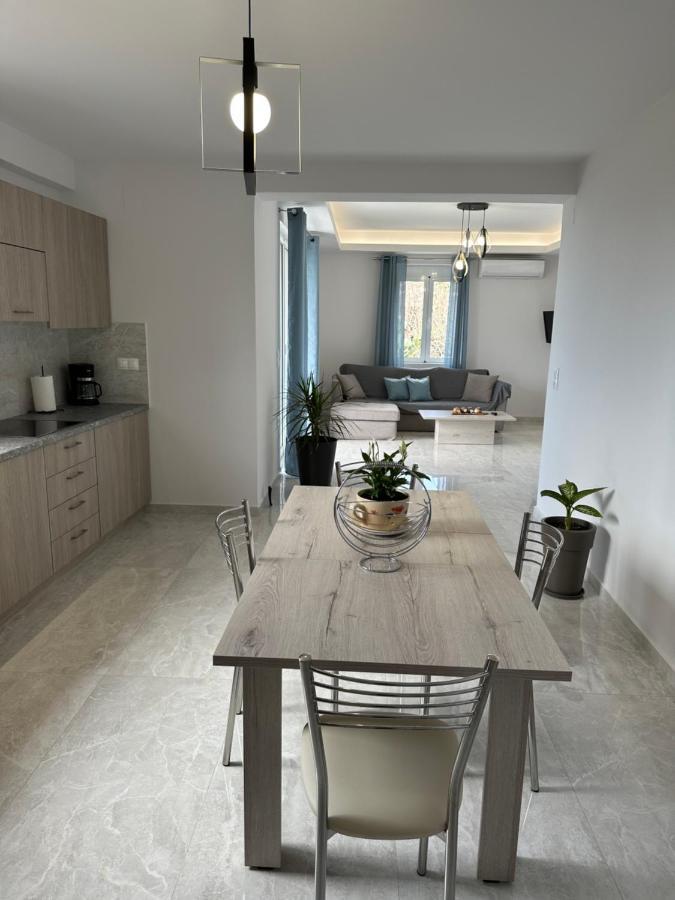 Angel Homes Plakiász Kültér fotó