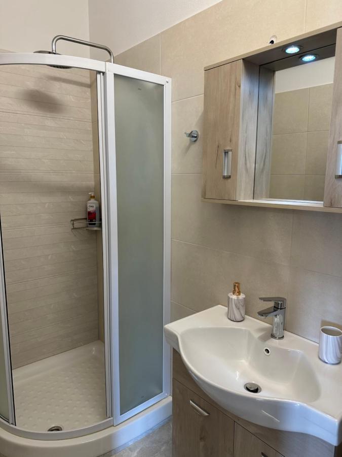 Angel Homes Plakiász Kültér fotó
