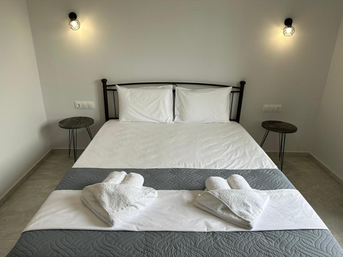 Angel Homes Plakiász Kültér fotó
