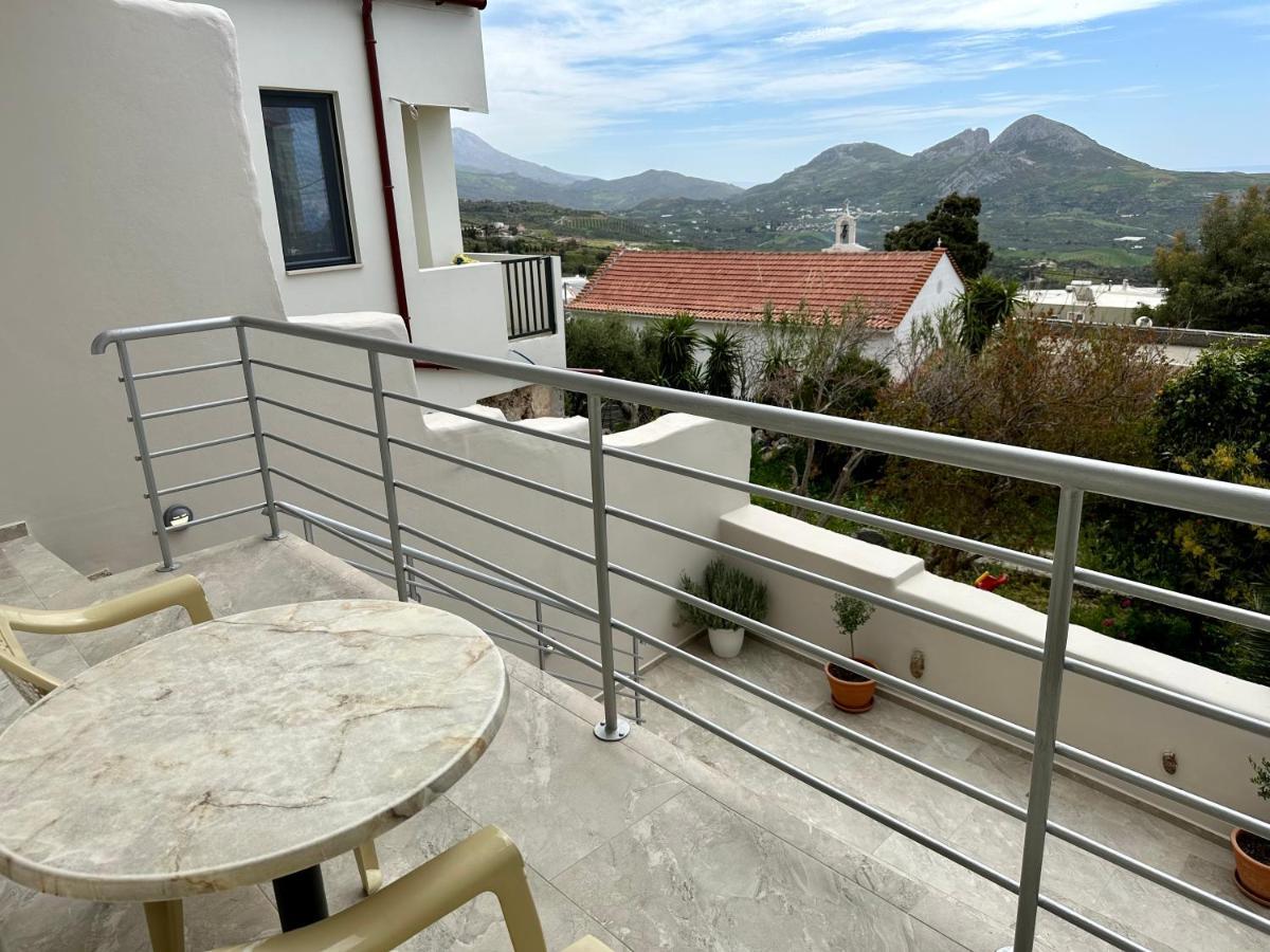 Angel Homes Plakiász Kültér fotó